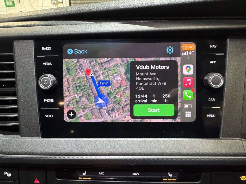 Used Volkswagen Transporter 2023 for sale - 76856350: Photo 21