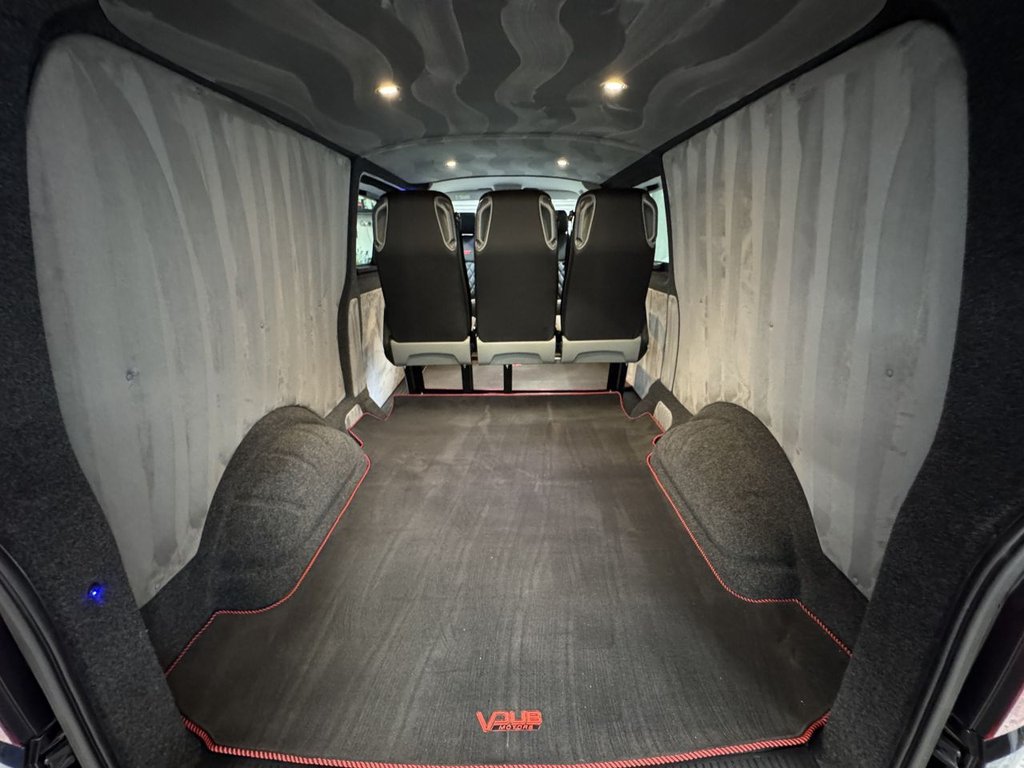 Used Volkswagen Transporter 2023 for sale - 76856350: Photo 38