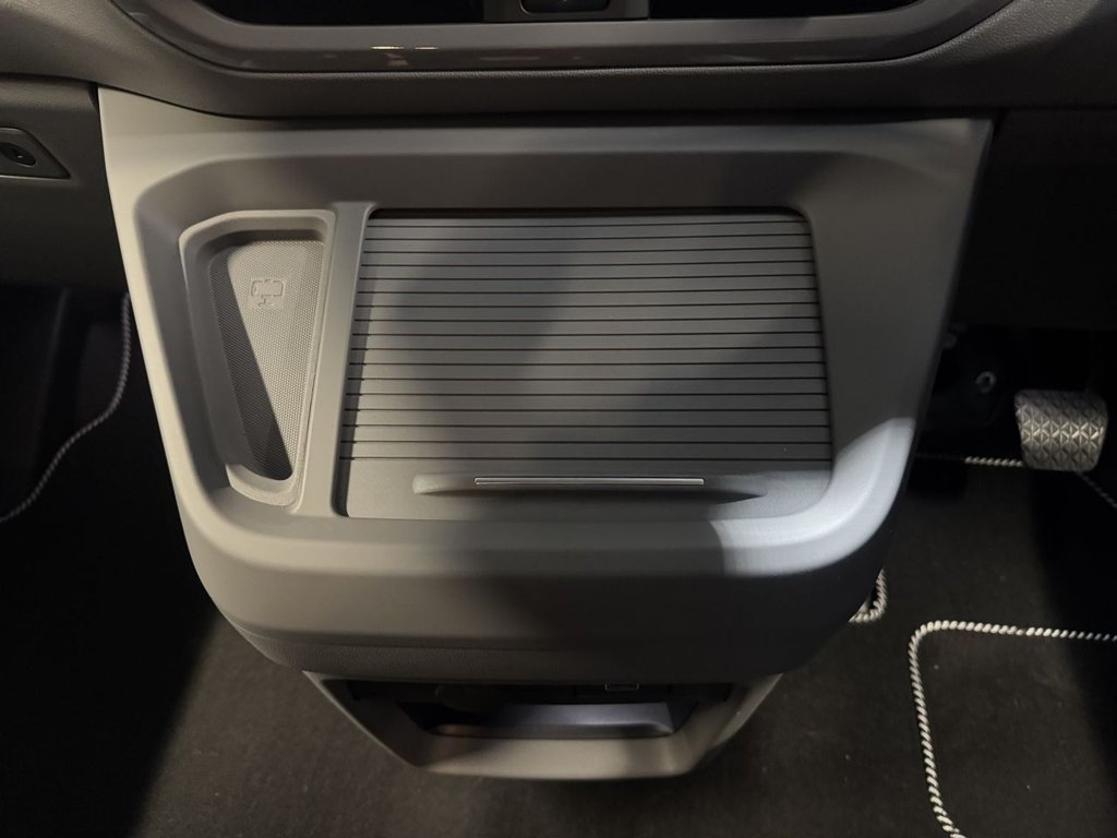 Used Volkswagen Transporter 2025 for sale - 76582690: Photo 47