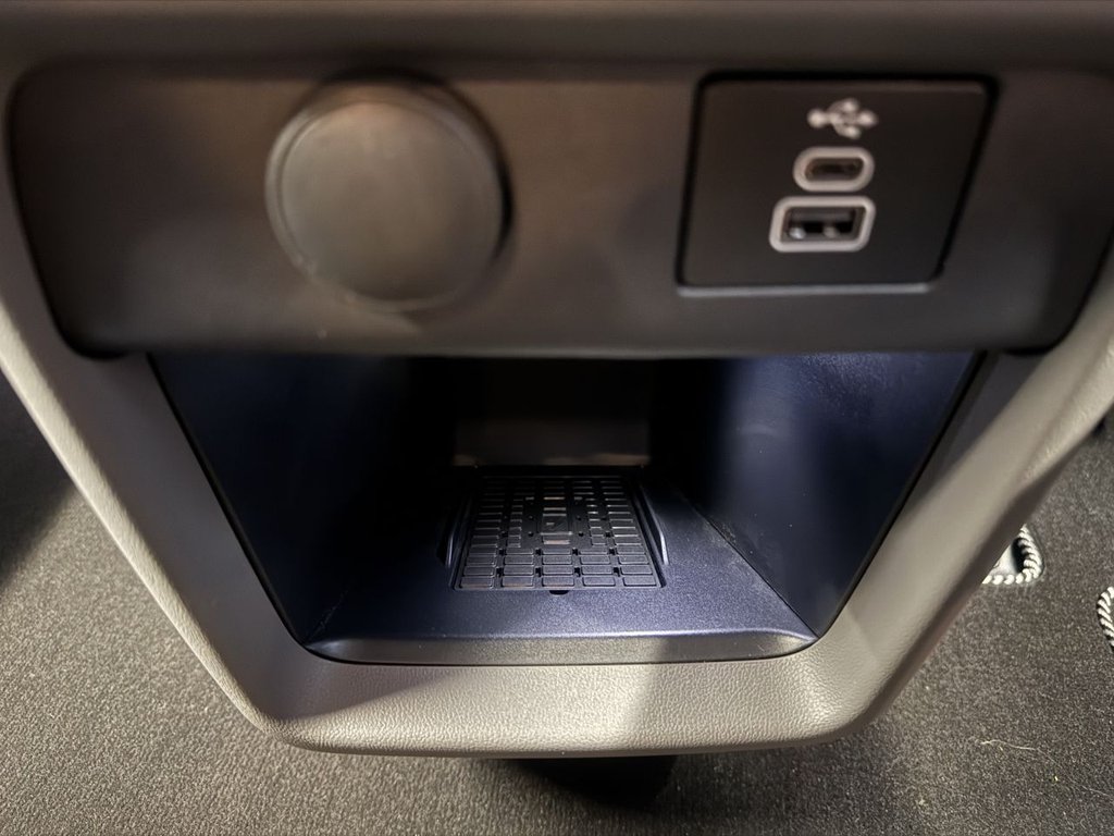 Used Volkswagen Transporter 2025 for sale - 76582690: Photo 49