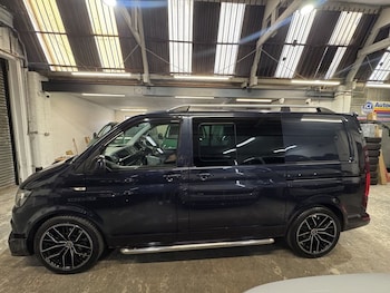 Used Volkswagen Transporter 2016 for sale - 79462262: Photo