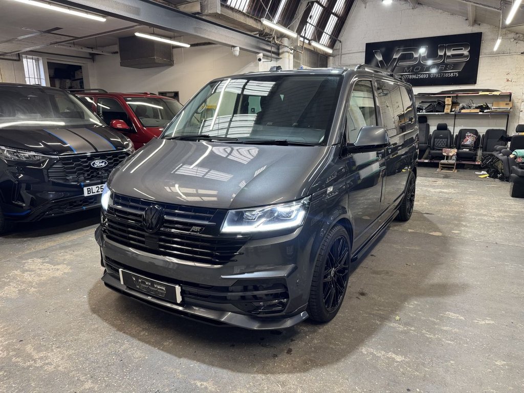Used Volkswagen Transporter 2022 for sale - 76439250: Photo 1