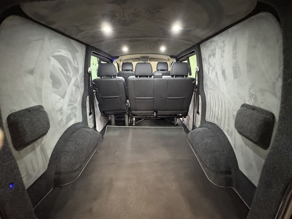 Used Volkswagen Transporter 2022 for sale - 76439250: Photo 41