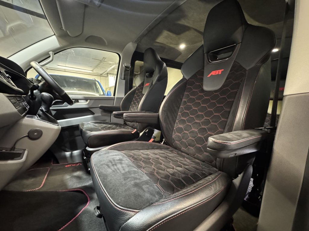 Used Volkswagen Transporter 2022 for sale - 78124118: Photo 44