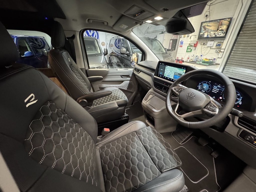 Used Volkswagen Transporter 2025 for sale - 77018142: Photo 16