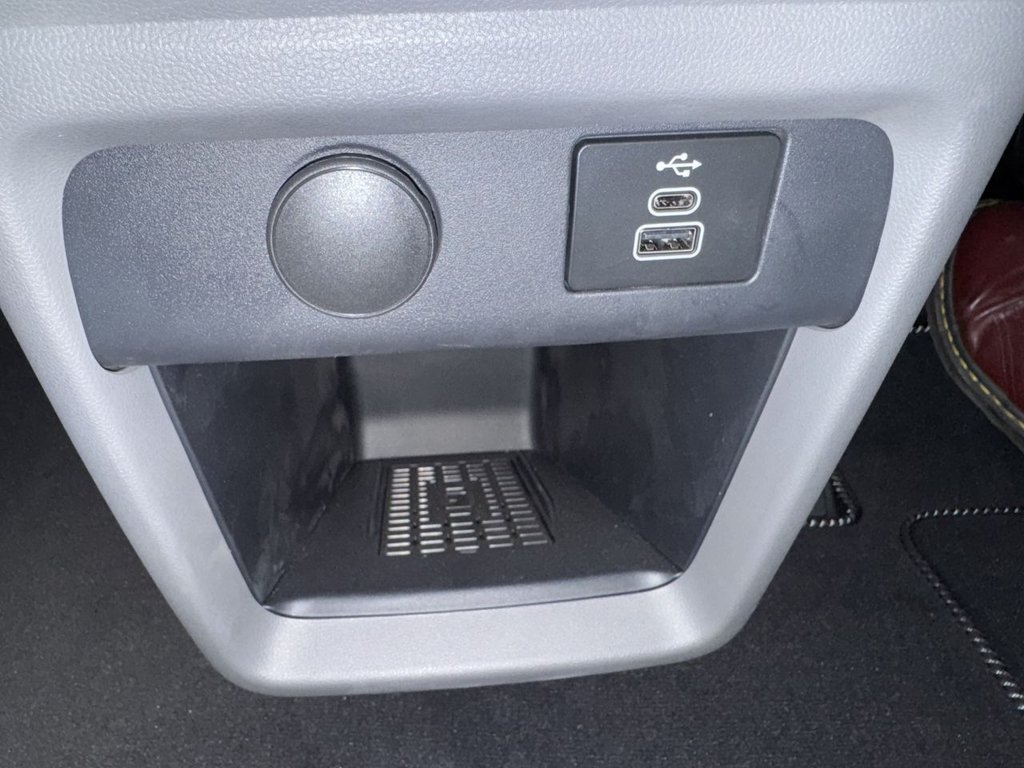 Used Volkswagen Transporter 2025 for sale - 77018142: Photo 25