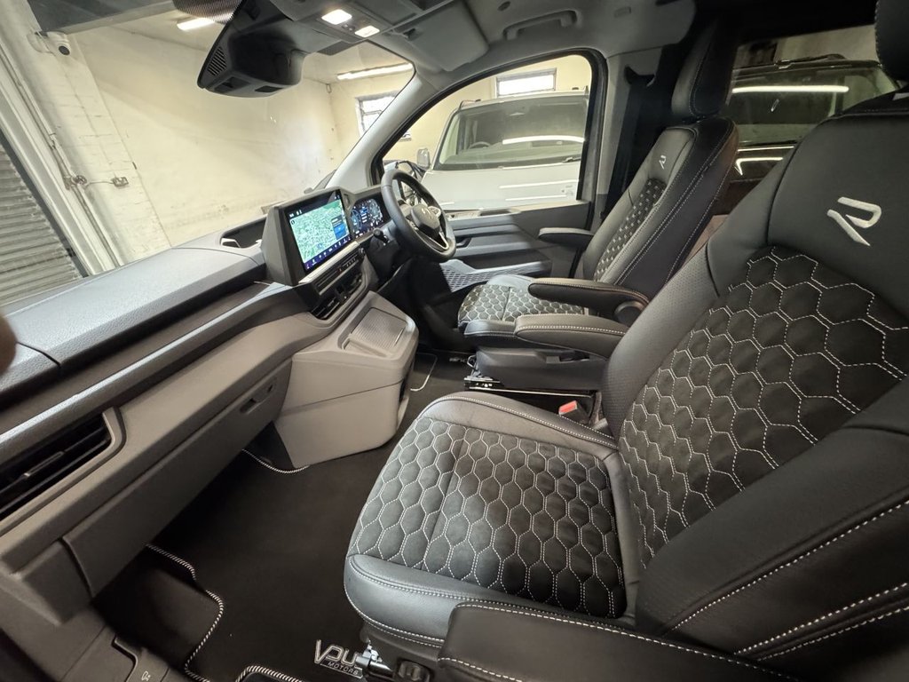 Used Volkswagen Transporter 2025 for sale - 77018142: Photo 30