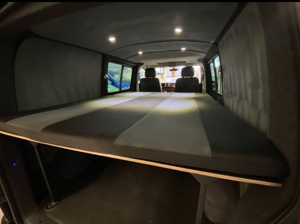 Used Volkswagen Transporter 2016 for sale - 76304354: Photo 16