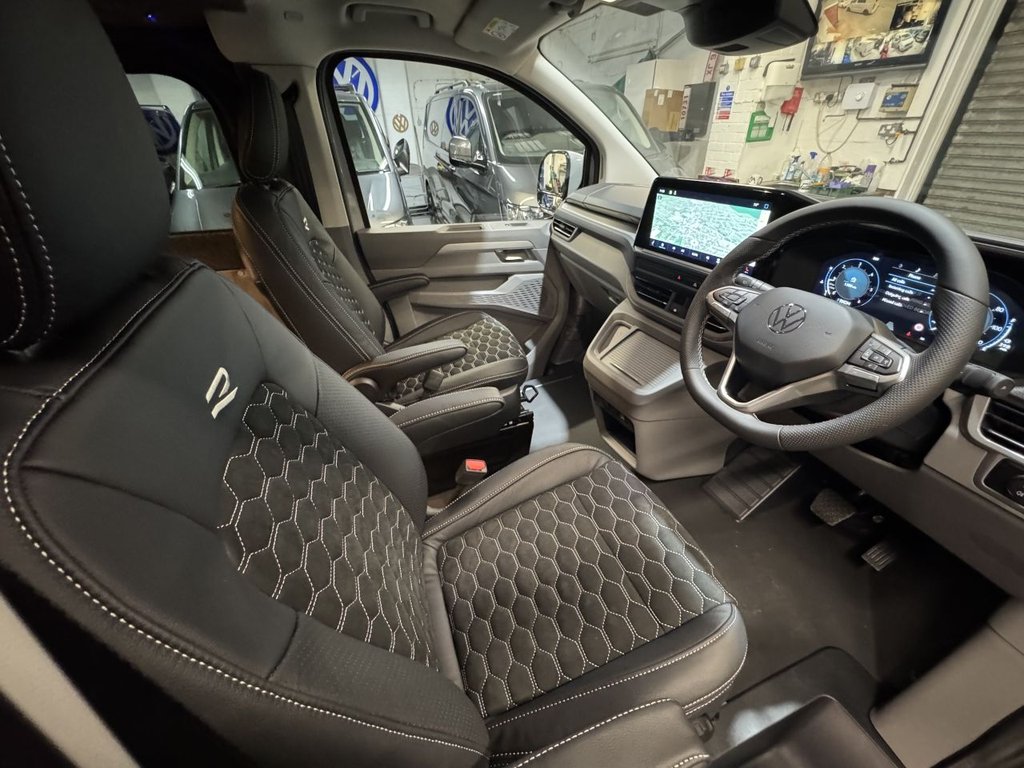 Used Volkswagen Transporter 2025 for sale - 76773044: Photo 17