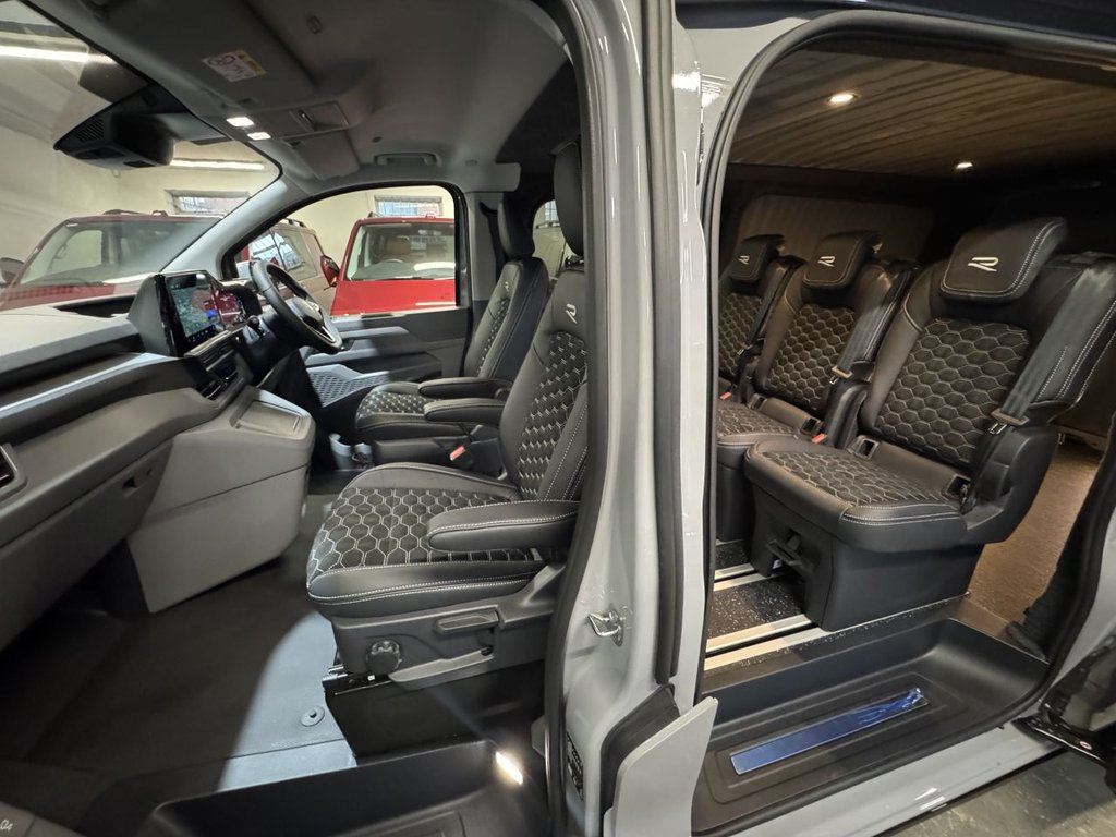 Used Volkswagen Transporter 2025 for sale - 76773044: Photo 2