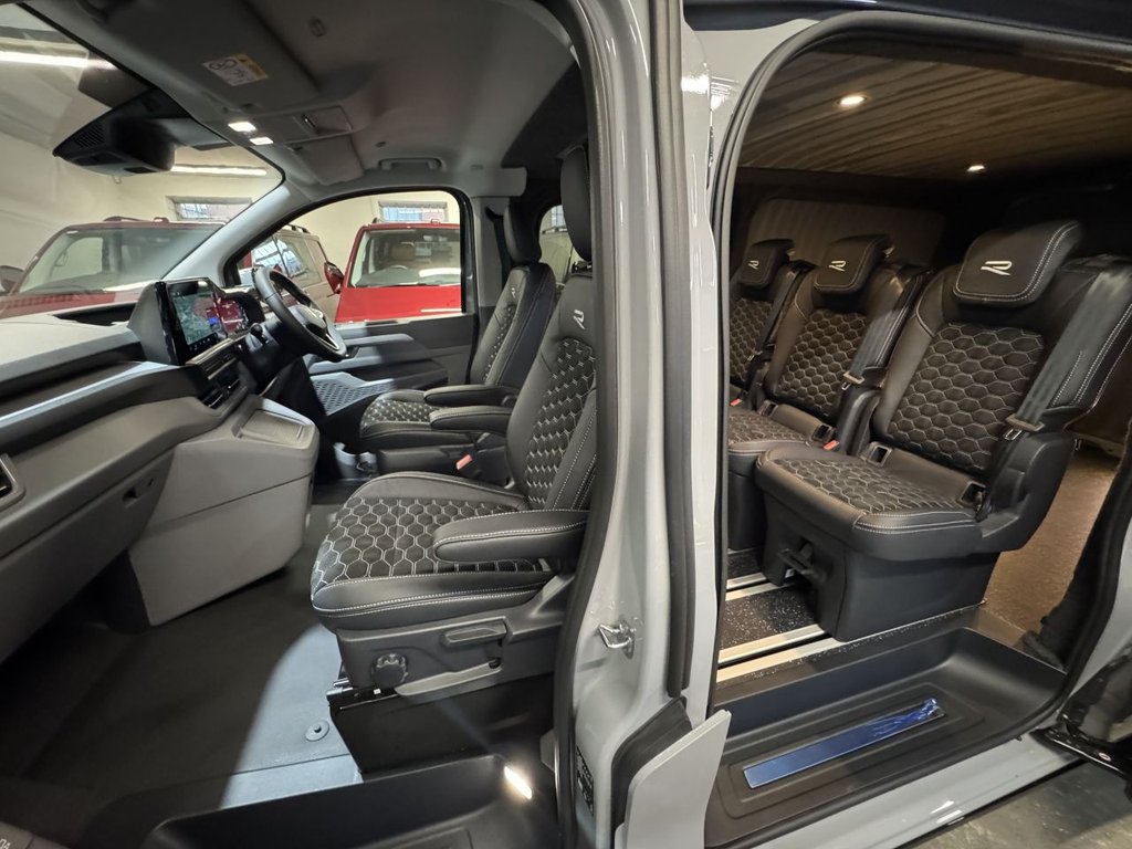 Used Volkswagen Transporter 2025 for sale - 76773044: Photo 30