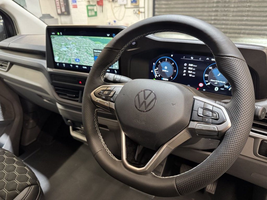 Used Volkswagen Transporter 2025 for sale - 76520644: Photo 16