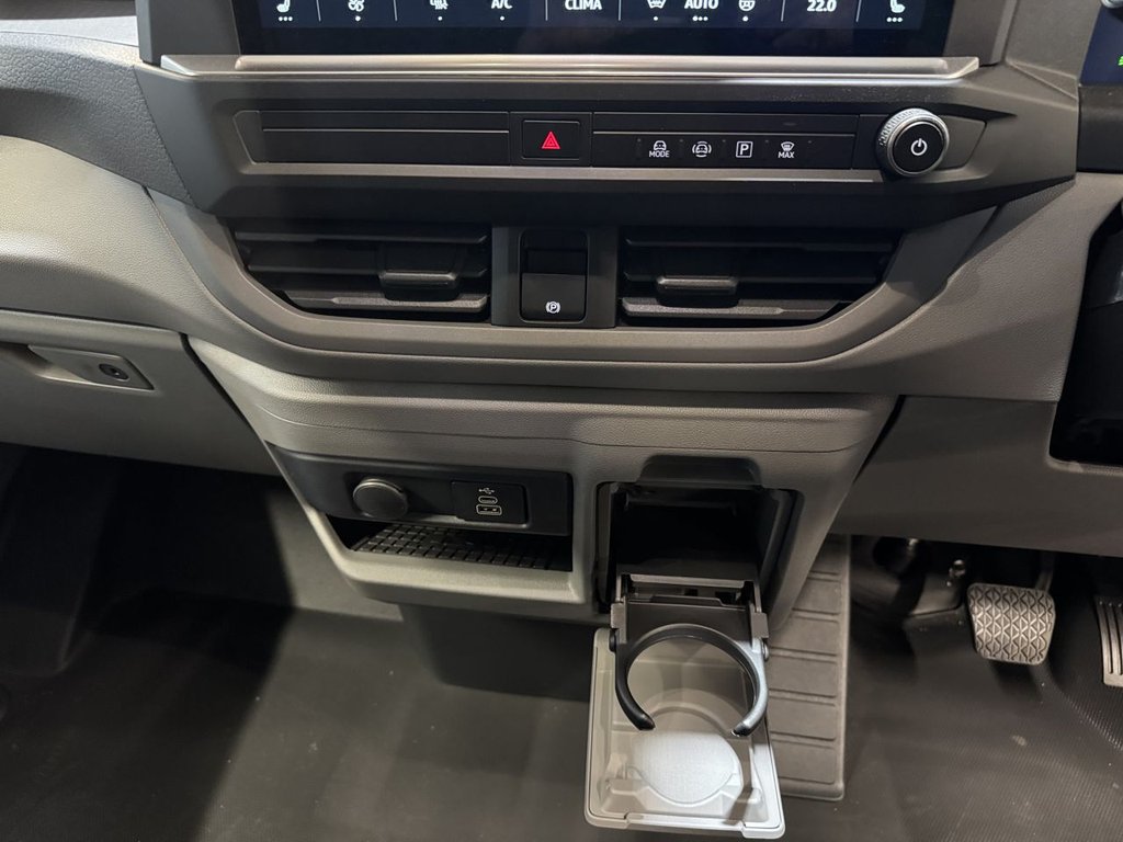 Used Volkswagen Transporter 2025 for sale - 76520644: Photo 27