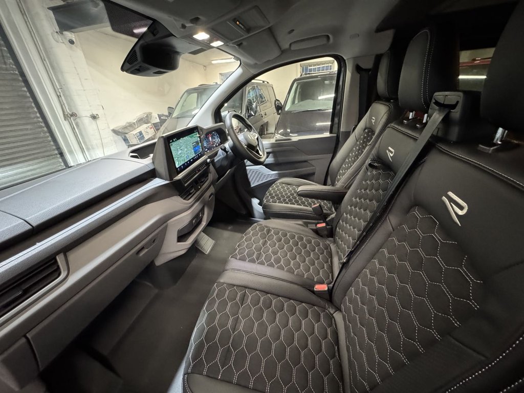 Used Volkswagen Transporter 2025 for sale - 76520644: Photo 29