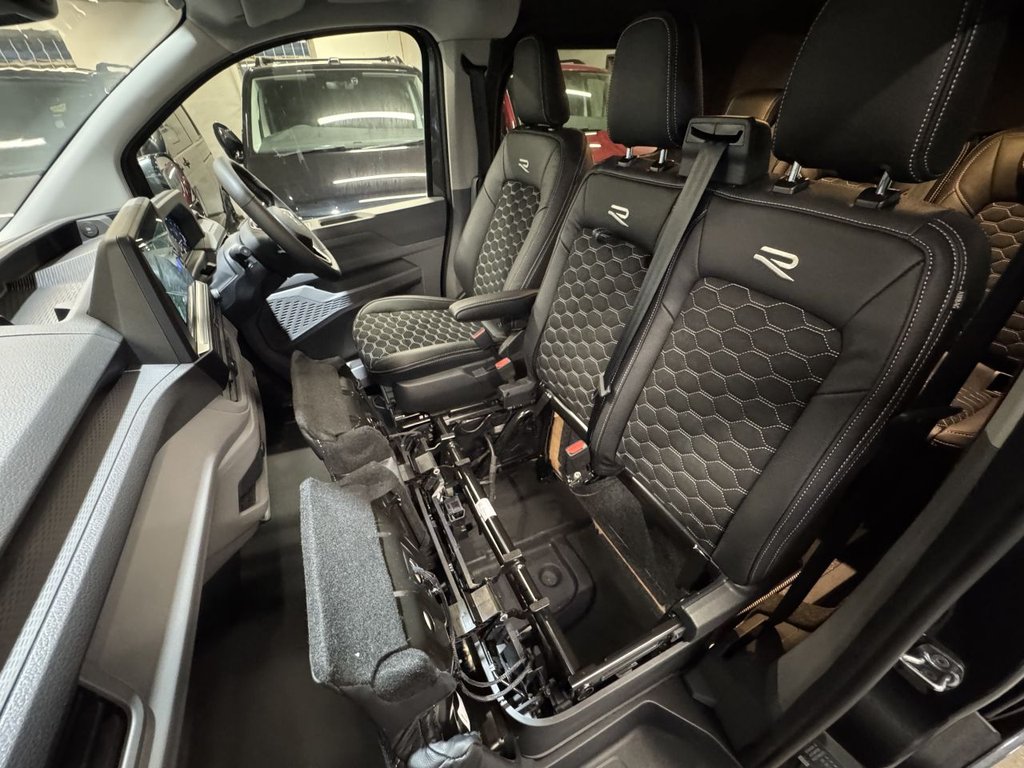 Used Volkswagen Transporter 2025 for sale - 76520644: Photo 36