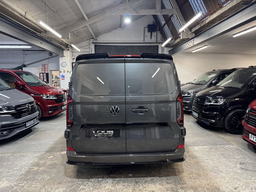 Used Volkswagen Transporter 2025 for sale - 76520644: Photo 7