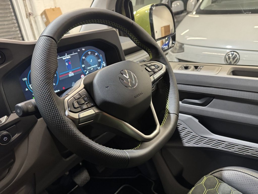 Used Volkswagen Transporter 2025 for sale - 77600174: Photo 29