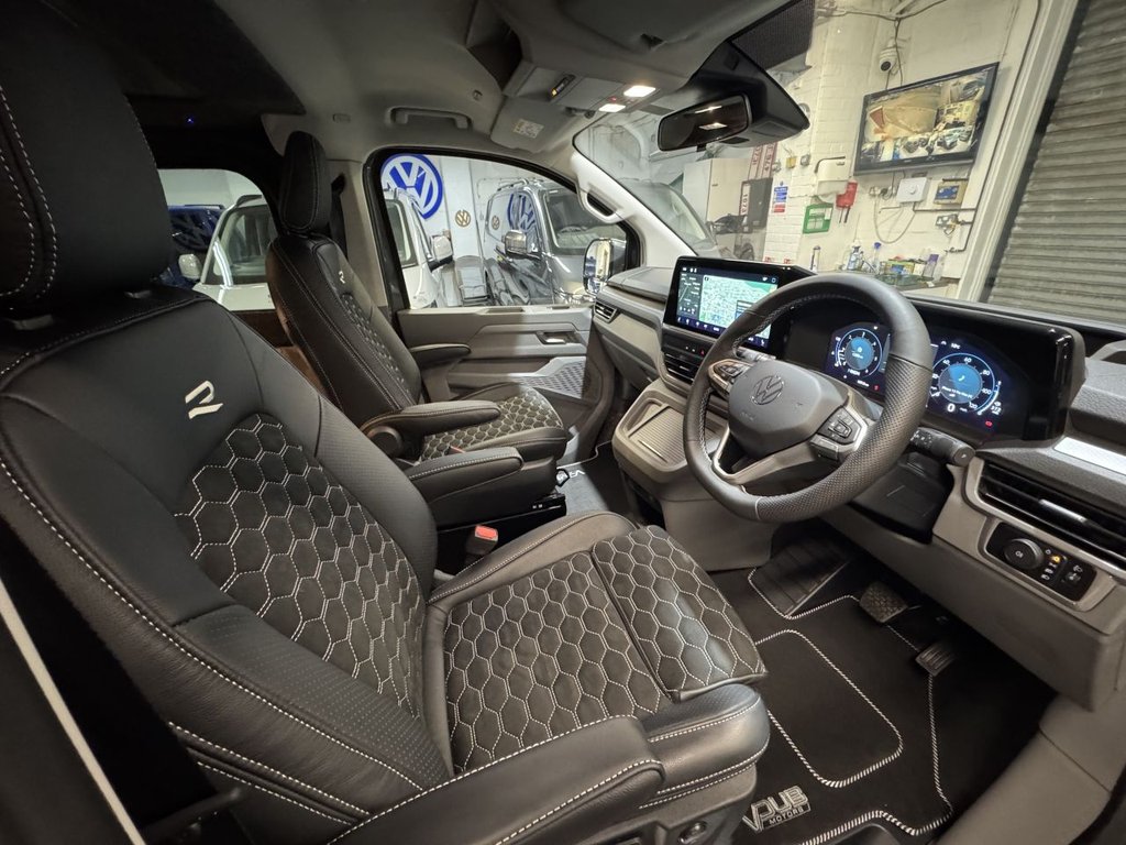 Used Volkswagen Transporter 2025 for sale - 77161715: Photo 16