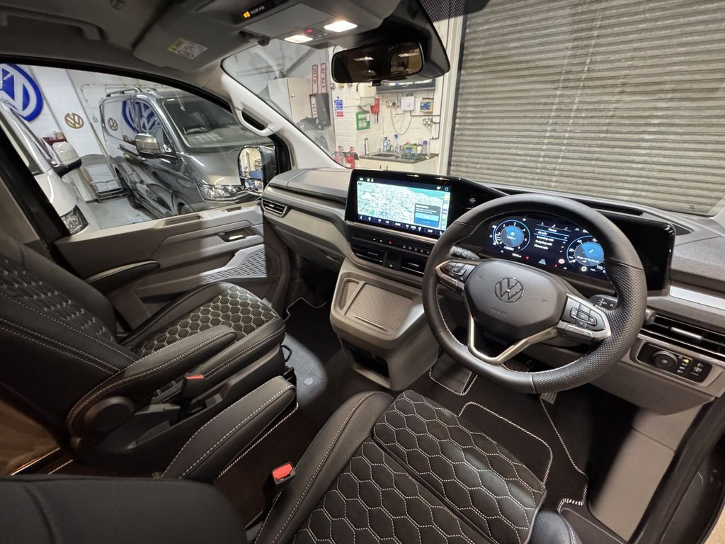 Used Volkswagen Transporter 2025 for sale - 77161715: Photo 18