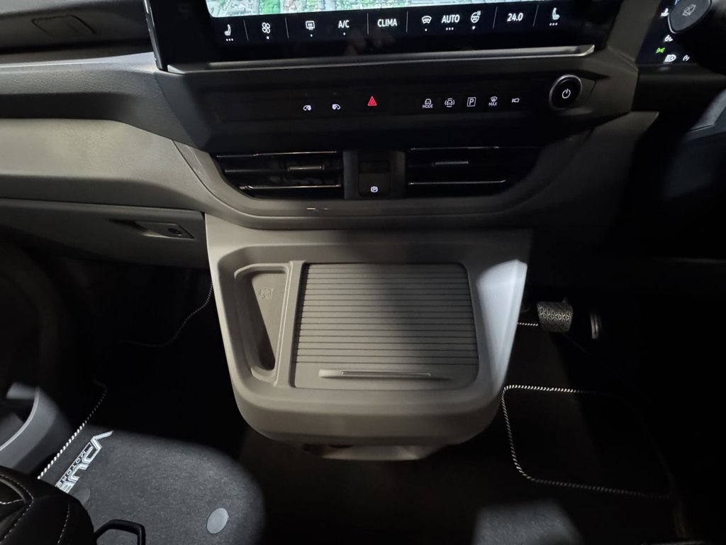 Used Volkswagen Transporter 2025 for sale - 77161715: Photo 32