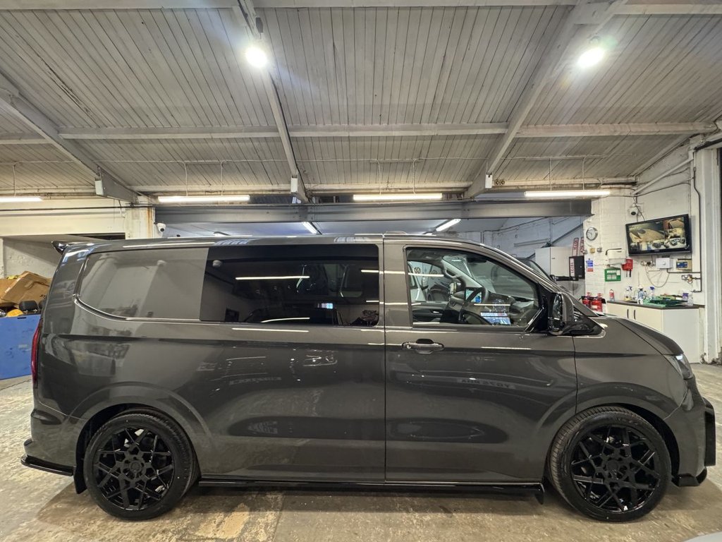 Used Volkswagen Transporter 2025 for sale - 77014480: Photo 9