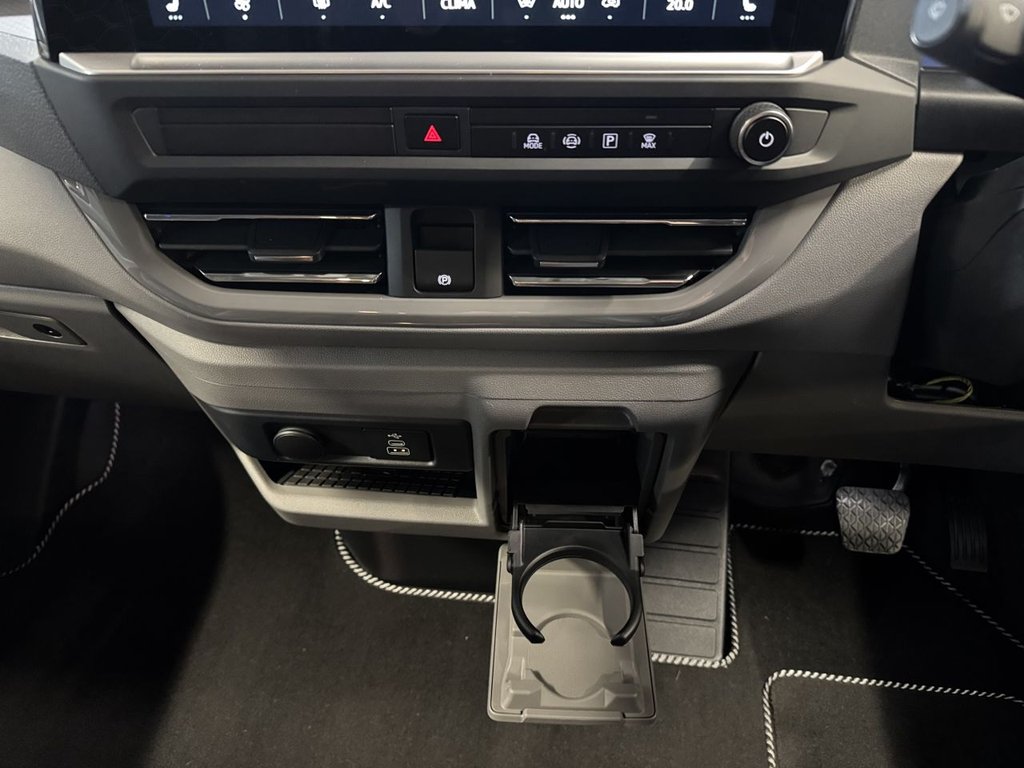 Used Volkswagen Transporter 2026 for sale - 77880322: Photo 23