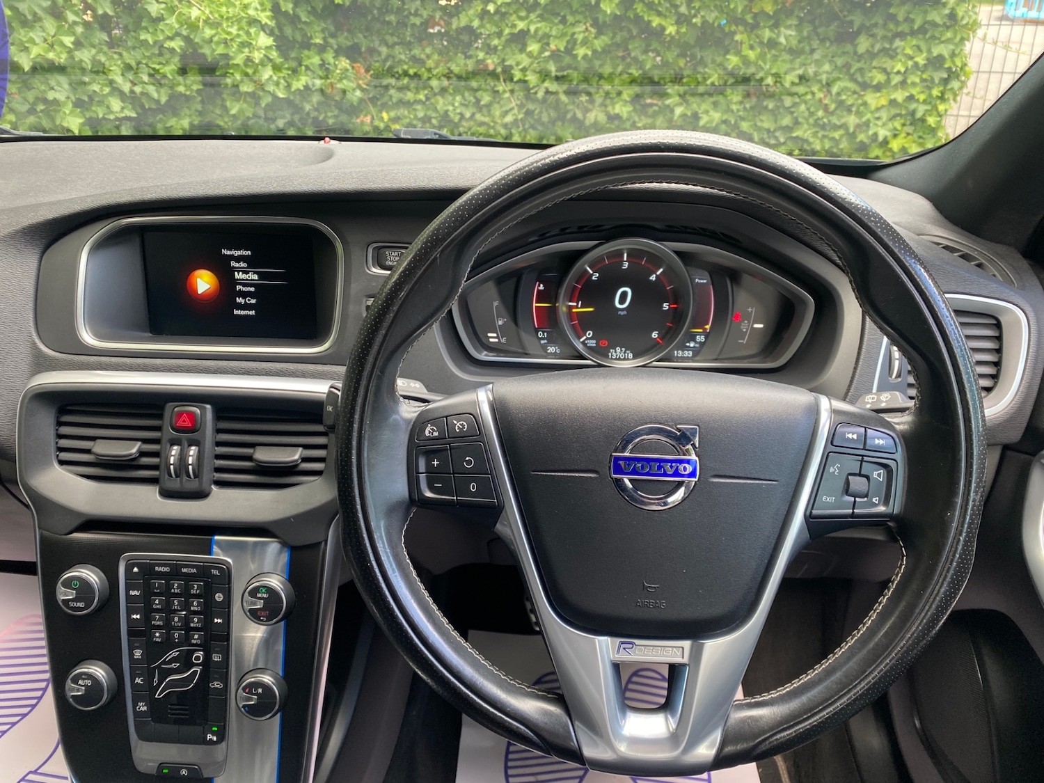 Used Volvo V40 2015 for sale - 77019499: Photo 12