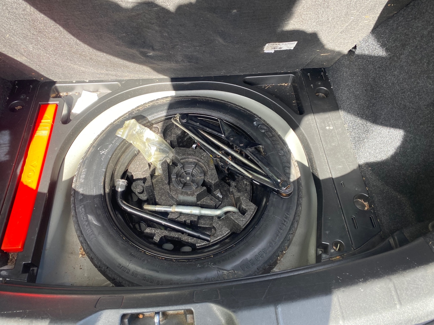 Used Volvo V40 2015 for sale - 77019499: Photo 24