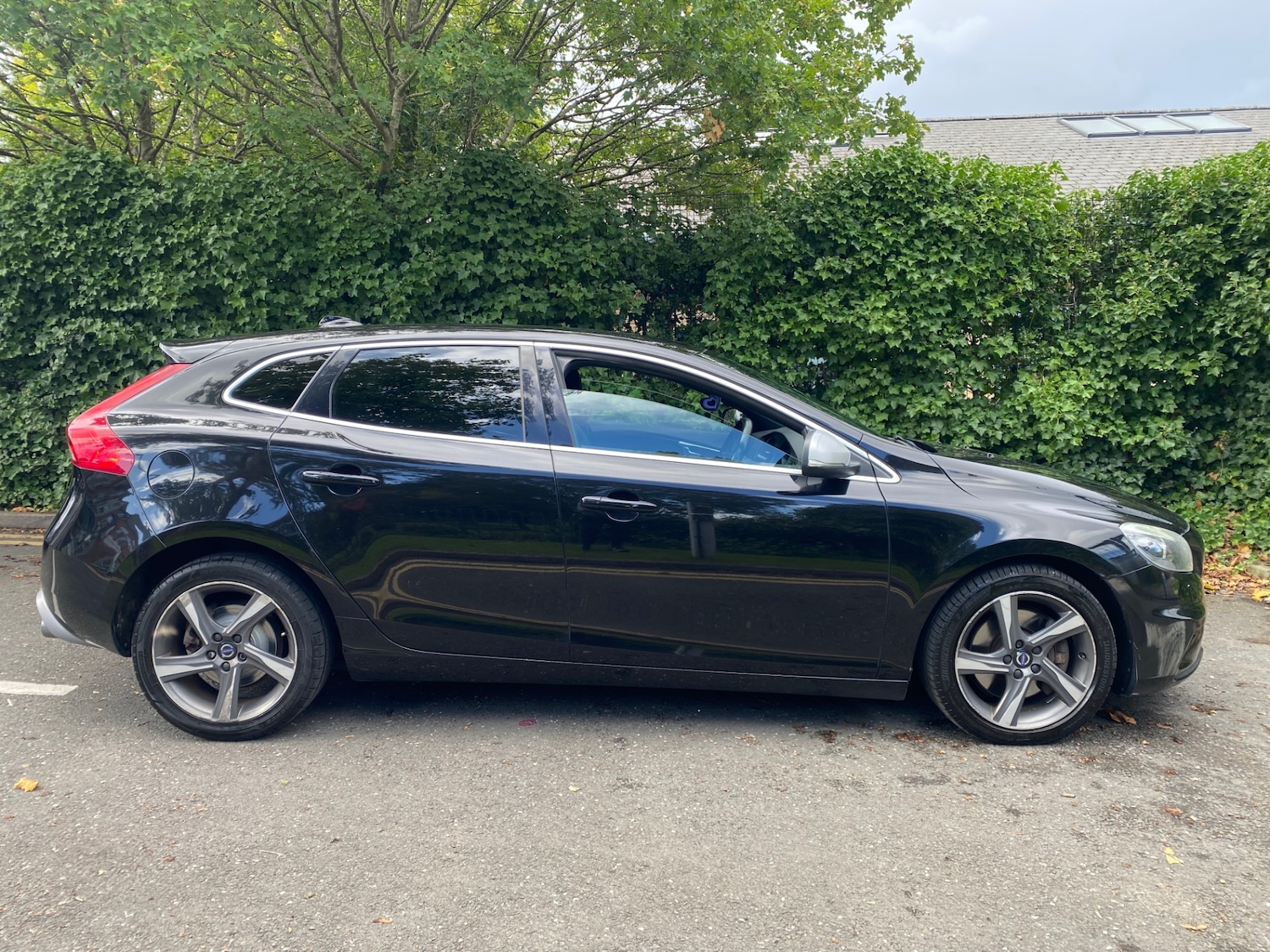 Used Volvo V40 2015 for sale - 77019499: Photo 6