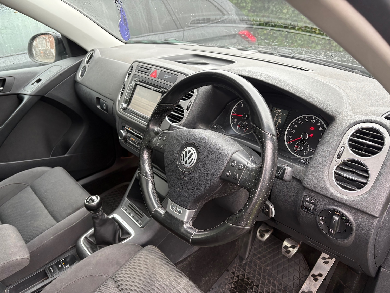 Used Volkswagen Tiguan 2010 for sale - 77005567: Photo 10