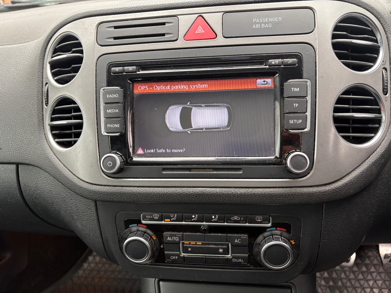 Used Volkswagen Tiguan 2010 for sale - 77005567: Photo 11