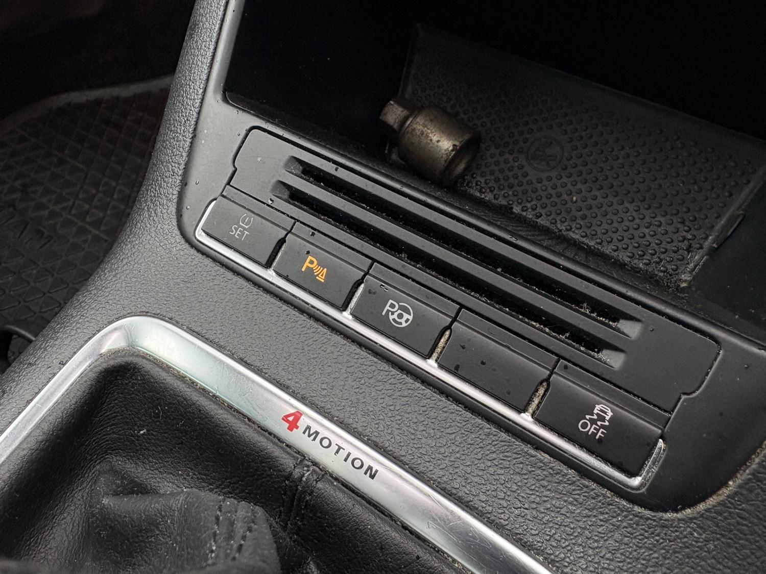 Used Volkswagen Tiguan 2010 for sale - 77005567: Photo 12