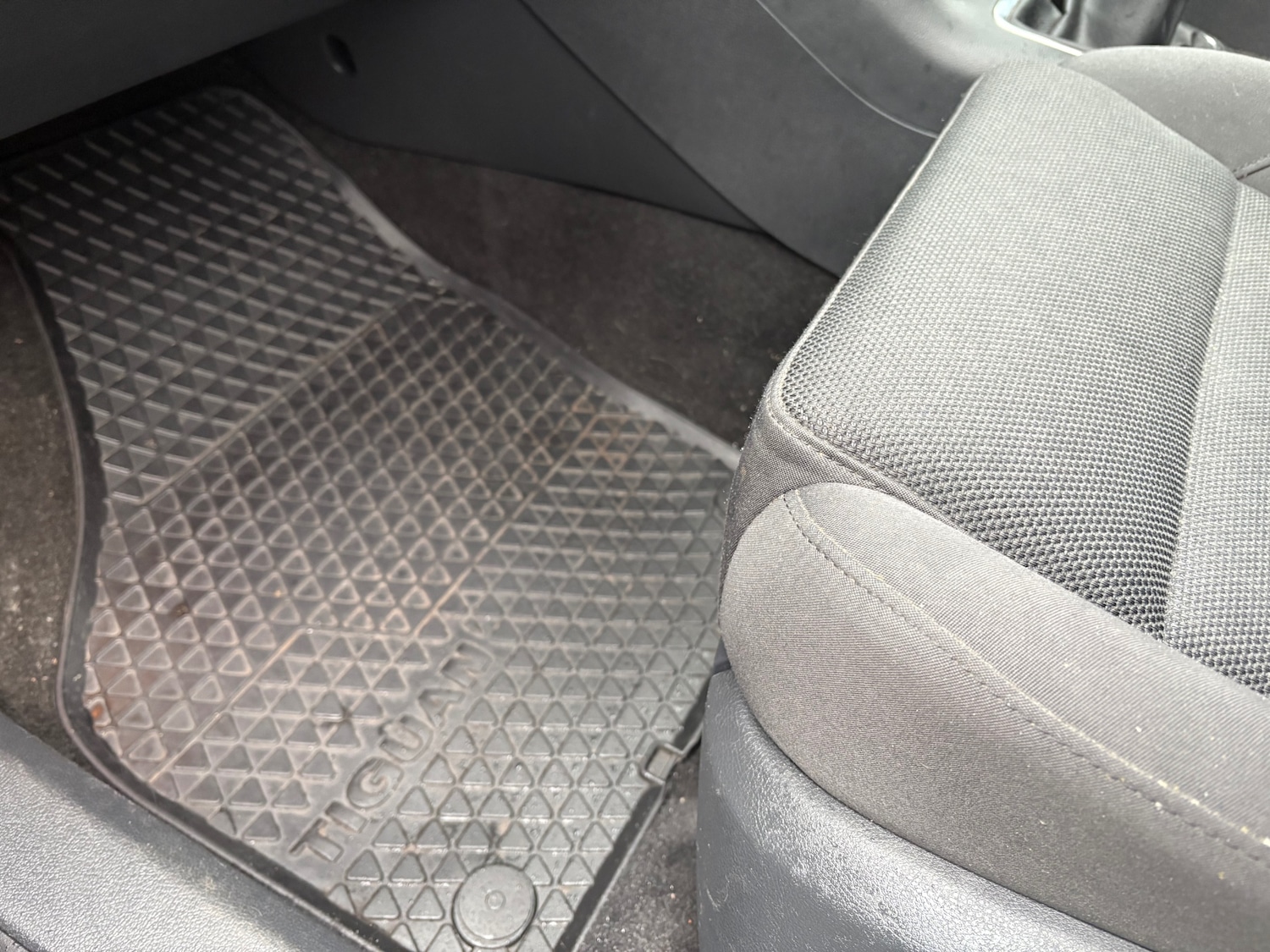 Used Volkswagen Tiguan 2010 for sale - 77005567: Photo 20