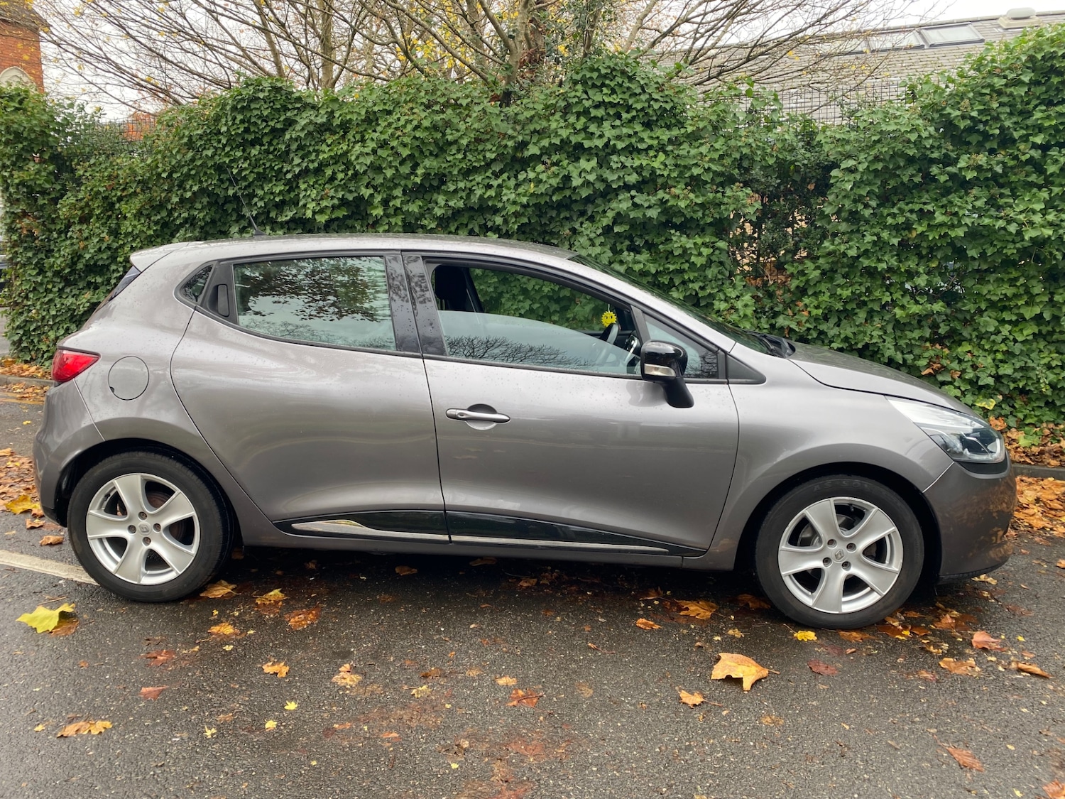 Used Renault Clio 2015 for sale - 77201073: Photo 5