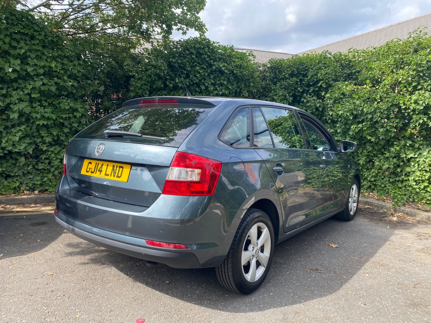 Used Skoda Rapid Spaceback 2014 for sale - 77020815: Photo 2