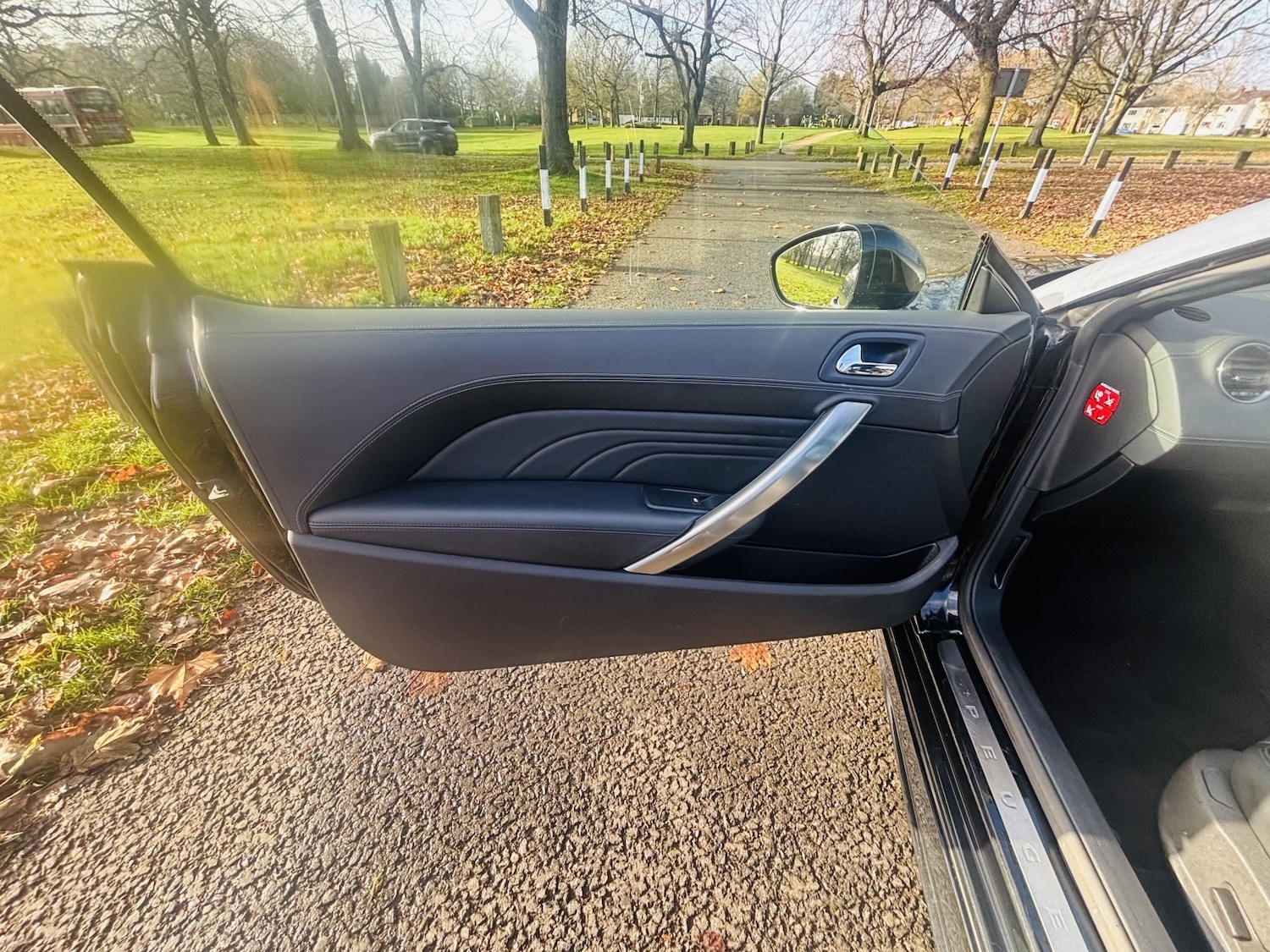 Used Peugeot RCZ 2013 for sale - 76951133: Photo 21