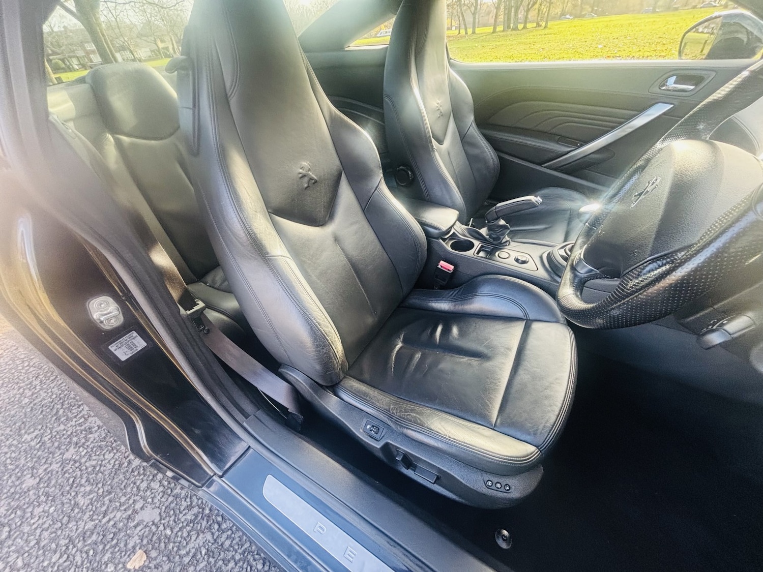 Used Peugeot RCZ 2013 for sale - 76951133: Photo 9