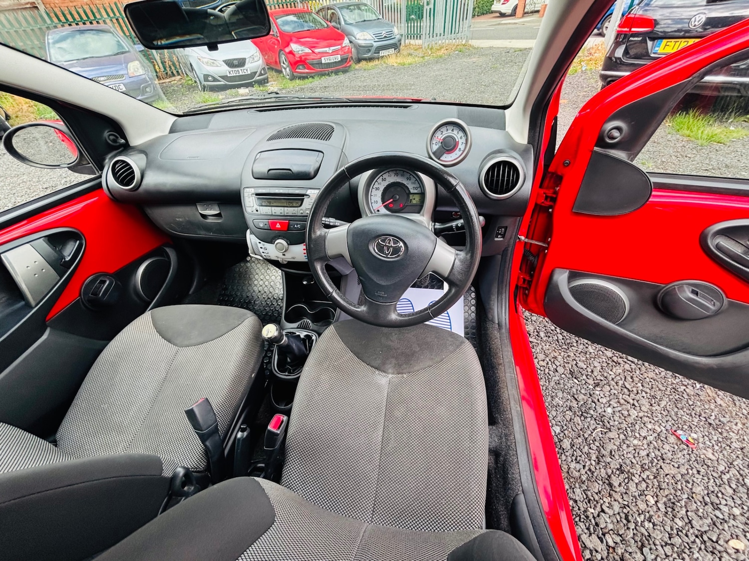 Used Toyota AYGO 2014 for sale - 76544442: Photo 11