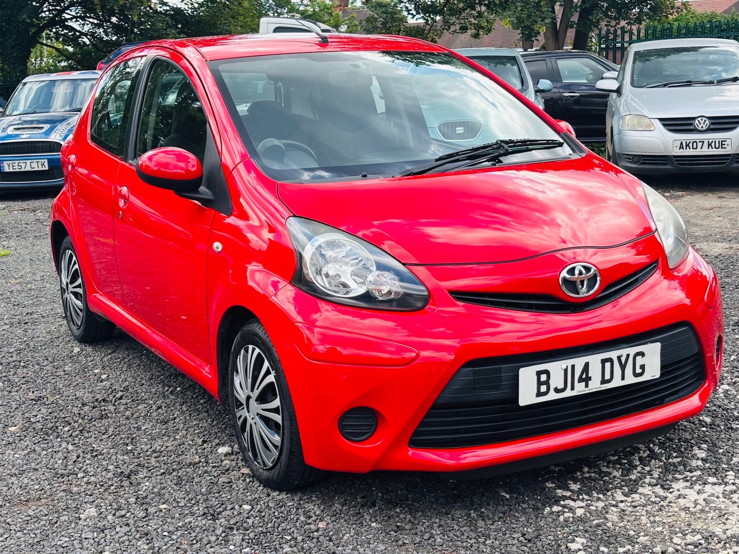 Used Toyota AYGO 2014 for sale - 76544442: Photo 2
