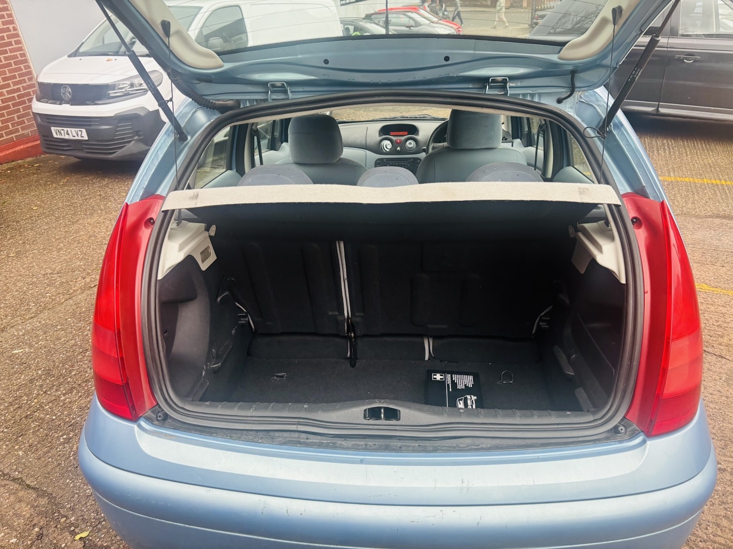 Used Citroen C3 2003 for sale - 76963315: Photo 17