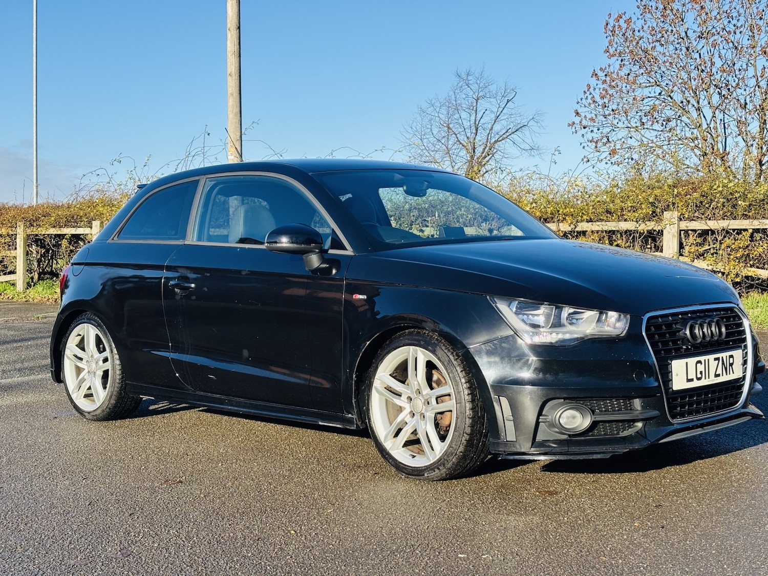 Used Audi A1 2011 for sale - 76878149: Photo 1