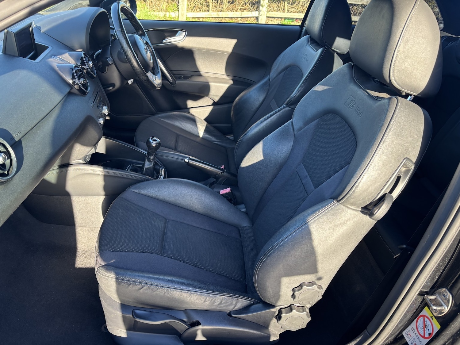 Used Audi A1 2011 for sale - 76878149: Photo 13