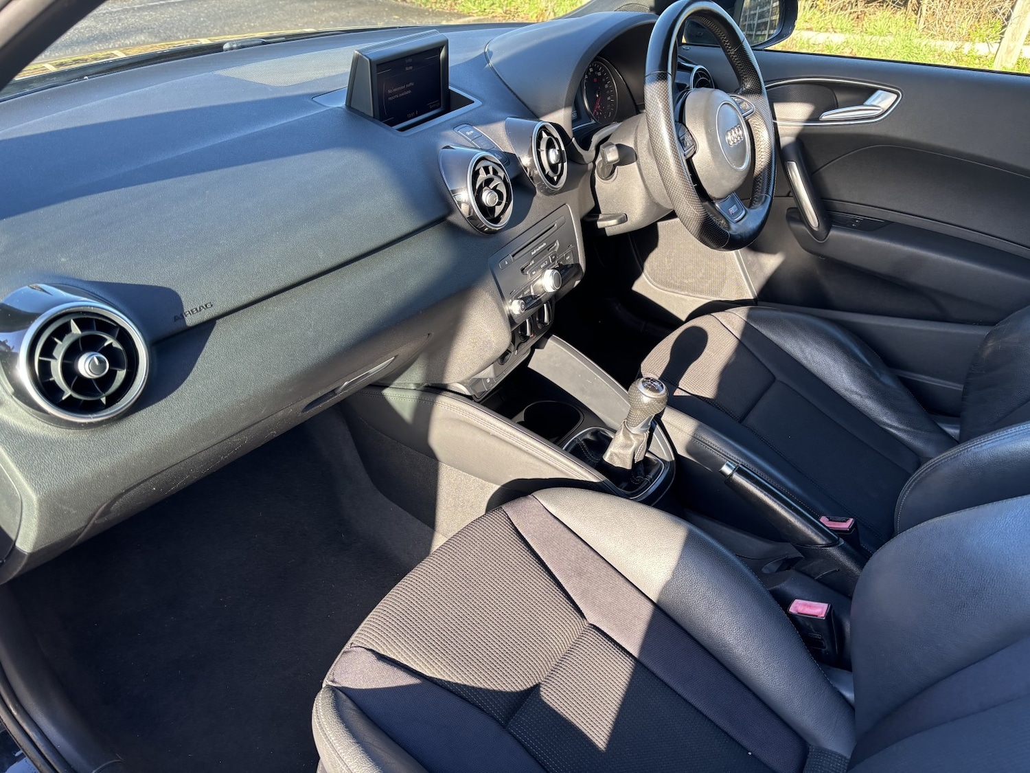 Used Audi A1 2011 for sale - 76878149: Photo 14