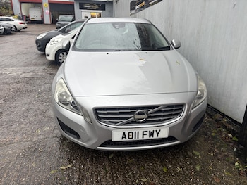 Used Volvo V60 2011 for sale - 76951065: Photo