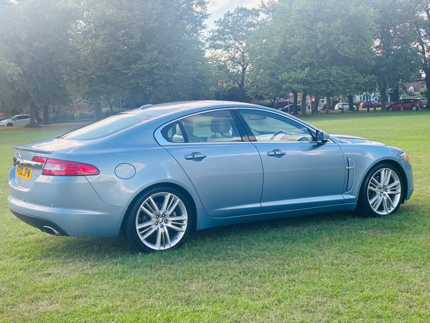 Used Jaguar XF 2010 for sale - 76544324: Photo 10