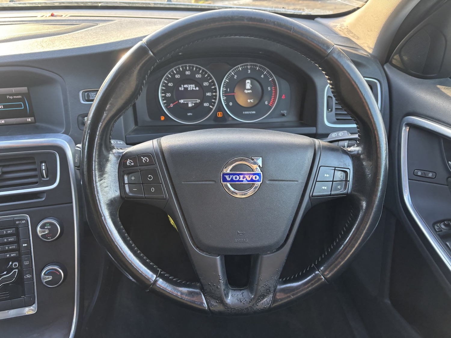 Used Volvo V60 2011 for sale - 78209933: Photo 13