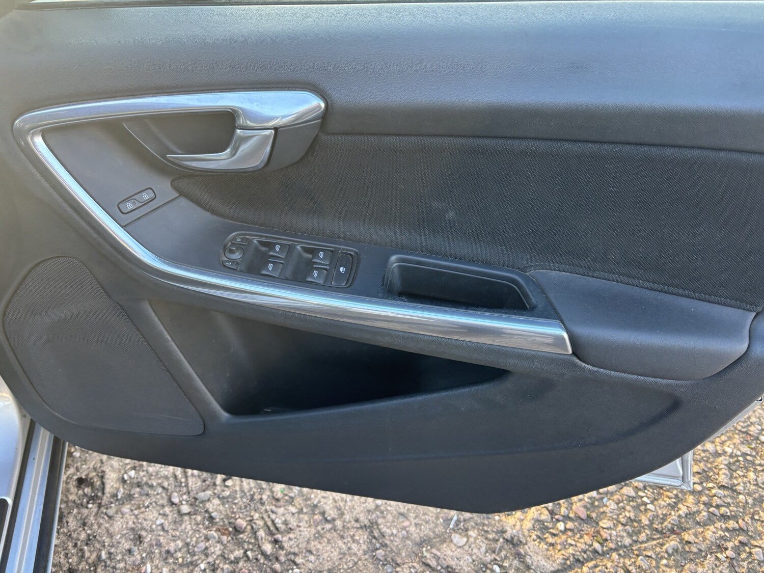 Used Volvo V60 2011 for sale - 78209933: Photo 17