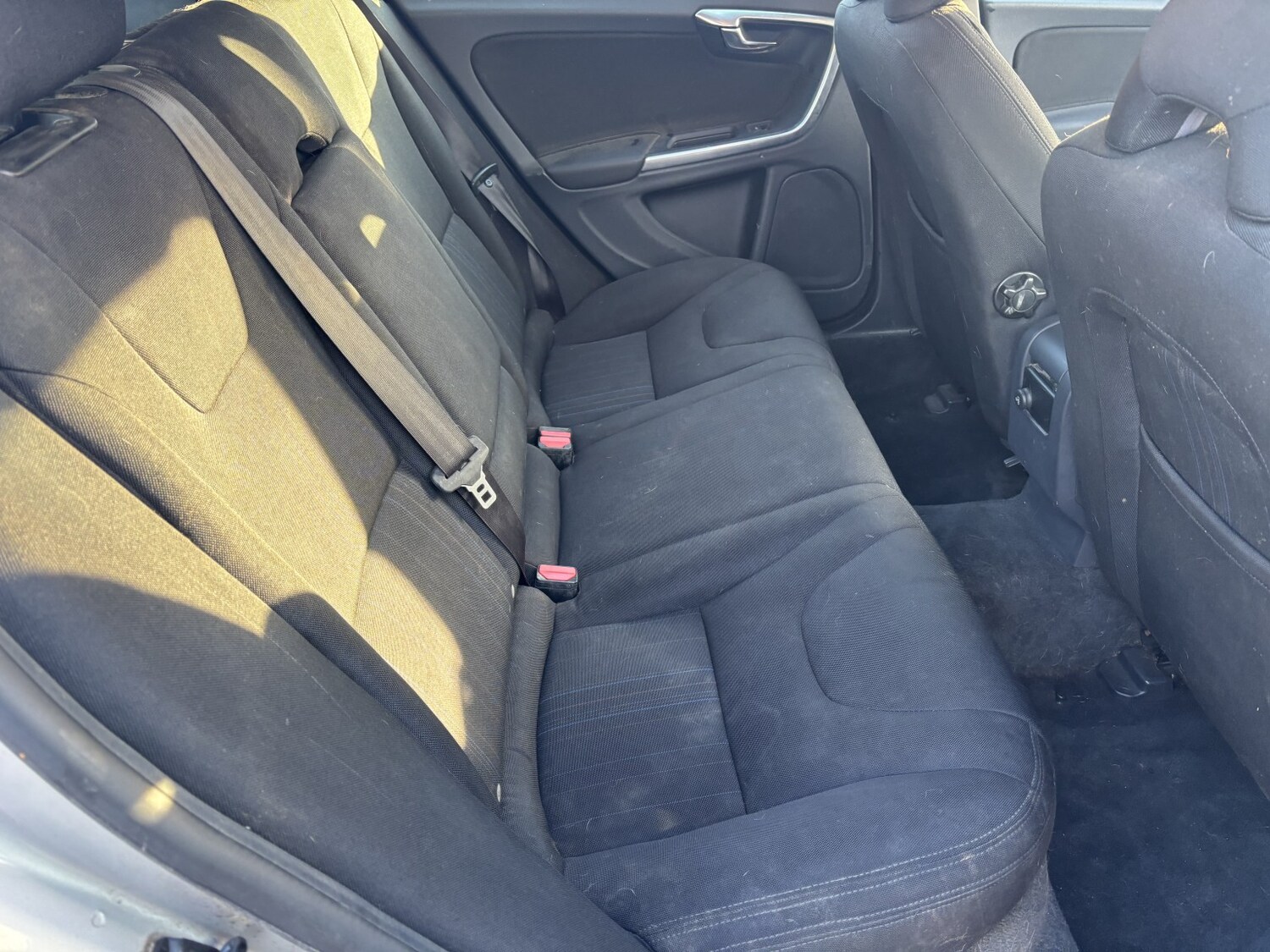 Used Volvo V60 2011 for sale - 78209933: Photo 18