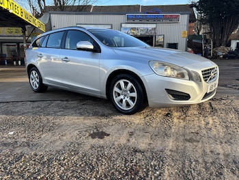 Used Volvo V60 2011 for sale - 78209933: Photo
