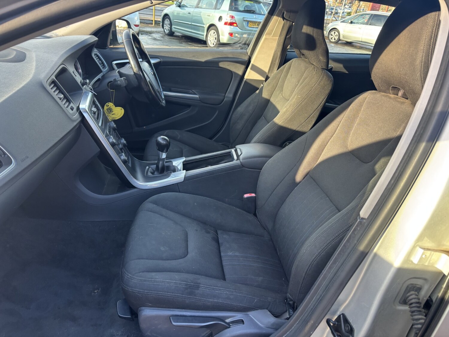 Used Volvo V60 2011 for sale - 78209933: Photo 21